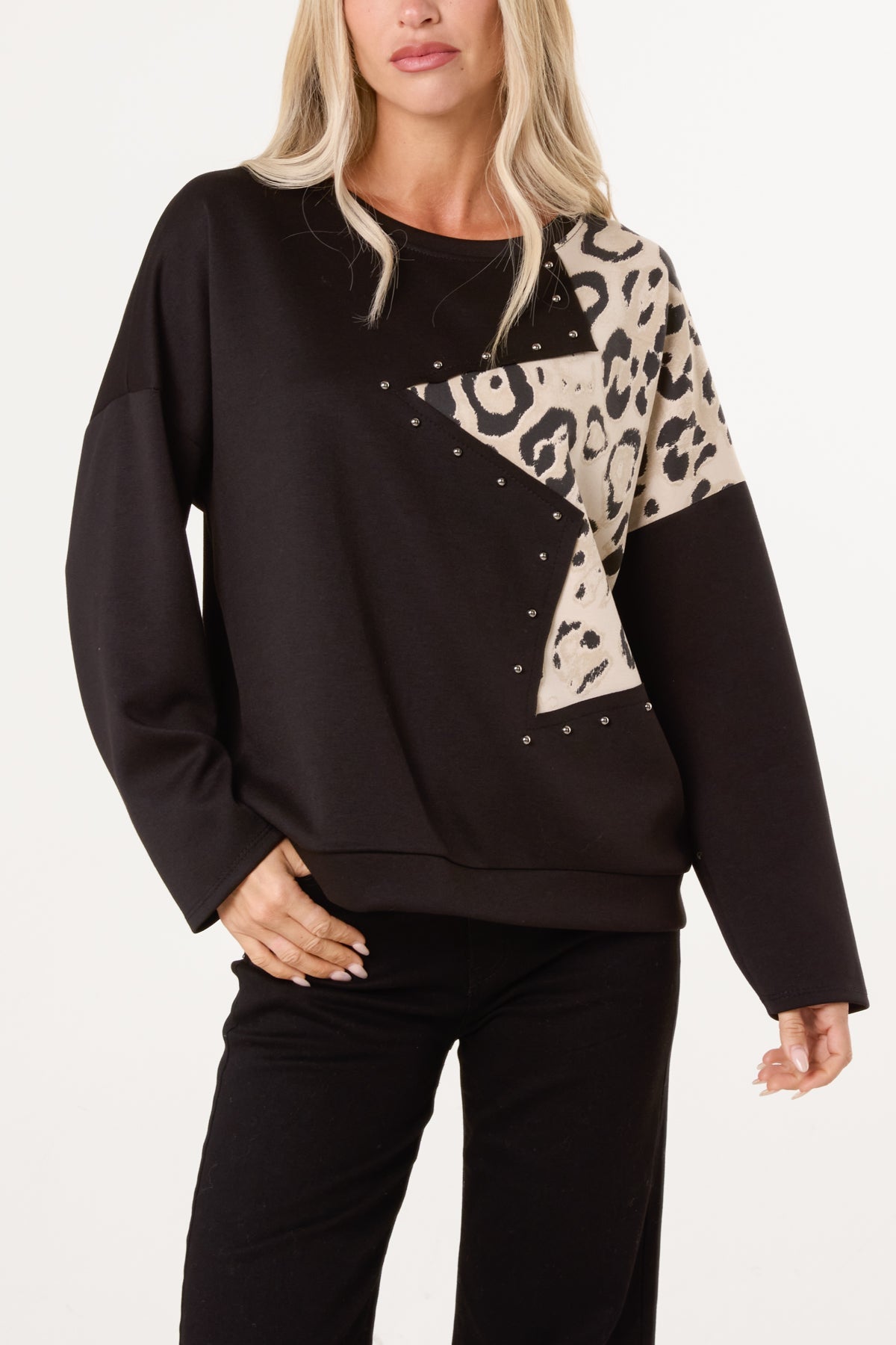 Dame Trøje med Nitter og Stjernedetaljer - Strikket Pullover