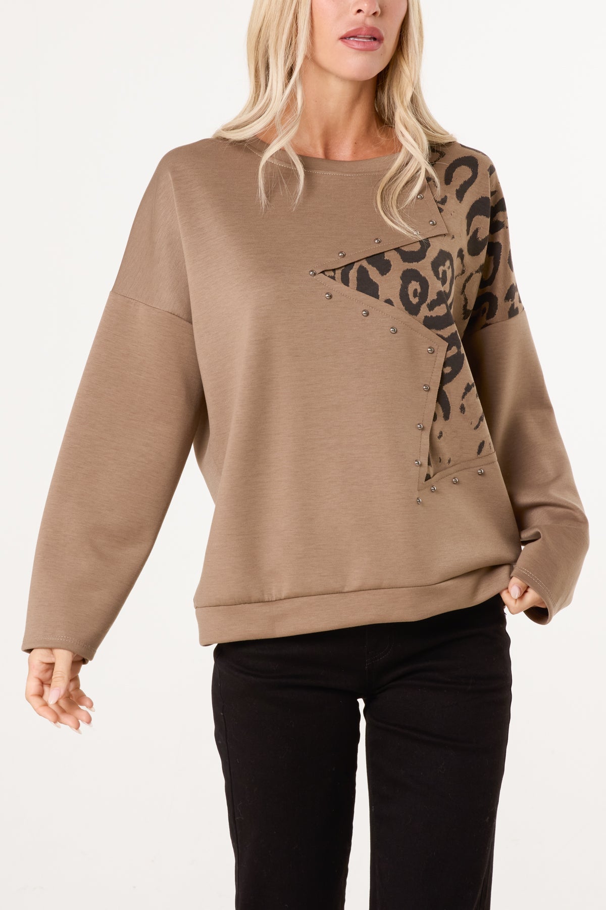 Dame Trøje med Nitter og Stjernedetaljer - Strikket Pullover