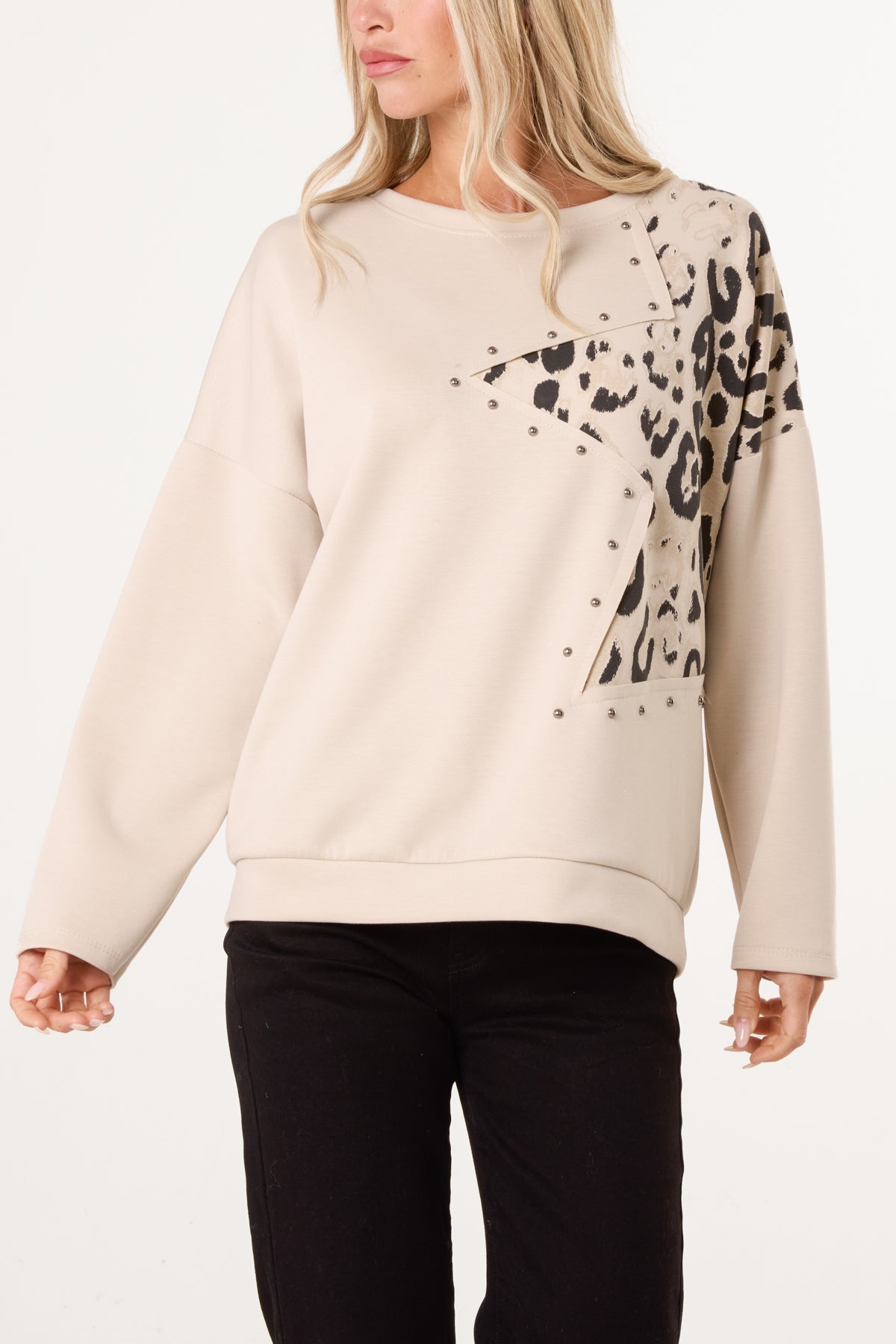Dame Trøje med Nitter og Stjernedetaljer - Strikket Pullover