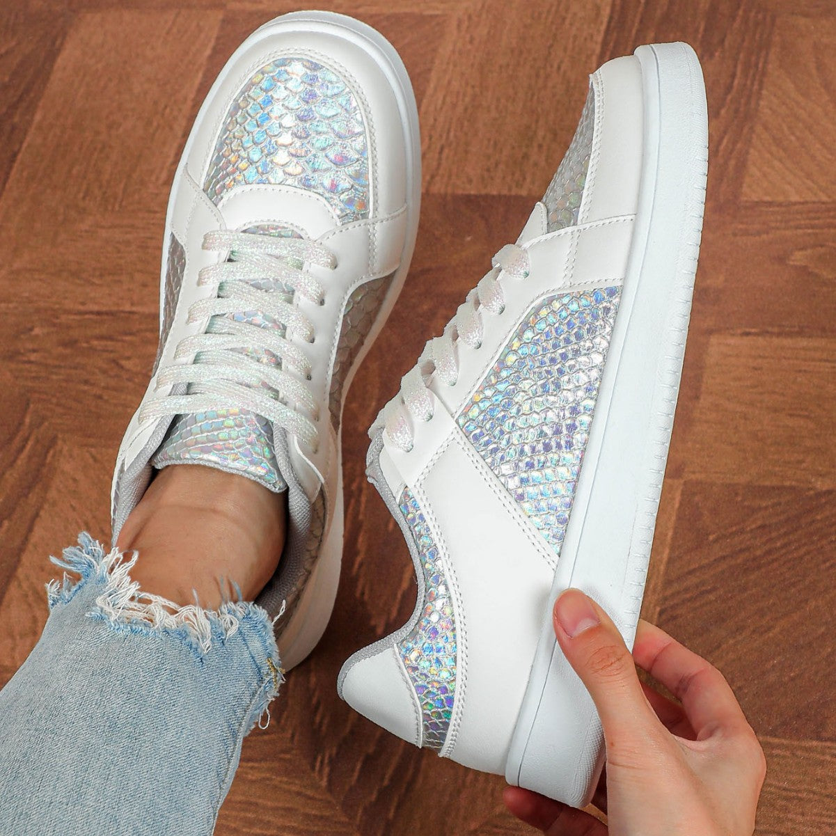 Supple Leather Ladies Sneakers with Textured Accent - Sturdy Sole for Extra Support
