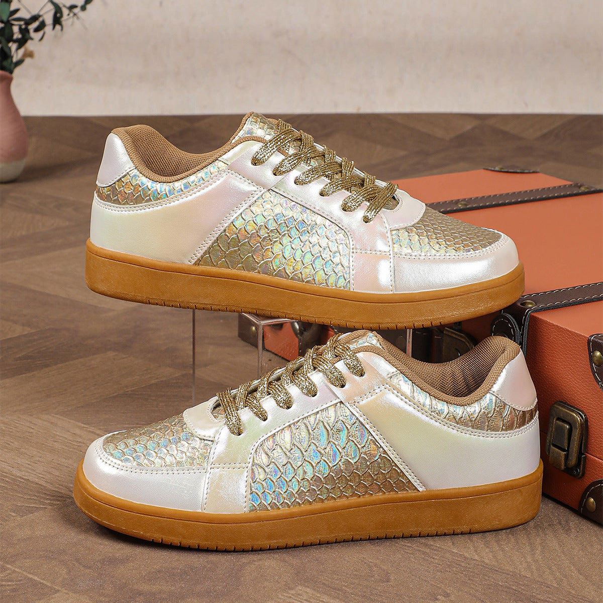 Supple Leather Ladies Sneakers with Textured Accent - Sturdy Sole for Extra Support