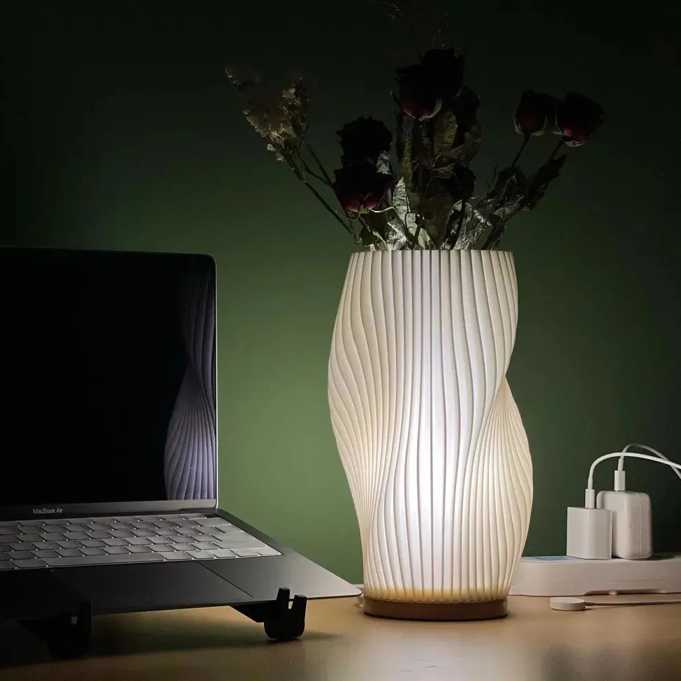 LED Bordlampe med Dæmpbar Bølgeform - Skulpturel Belysning