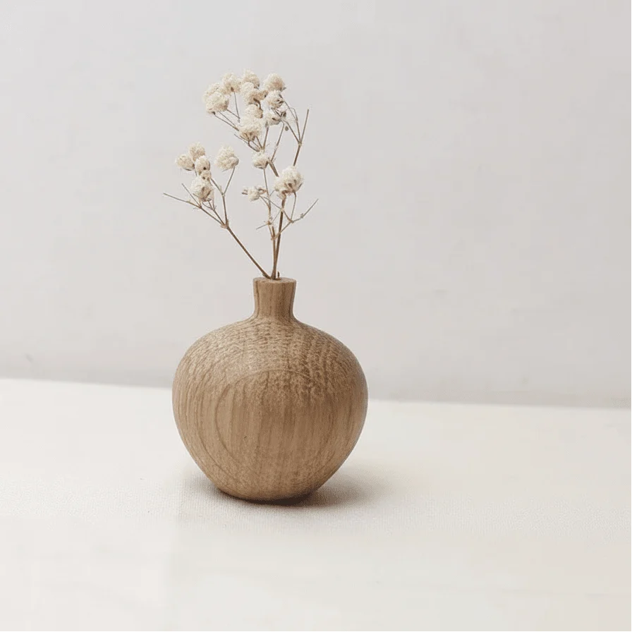 Trædekoration Blomst i Naturtræ – Minimalistisk Boligdesign