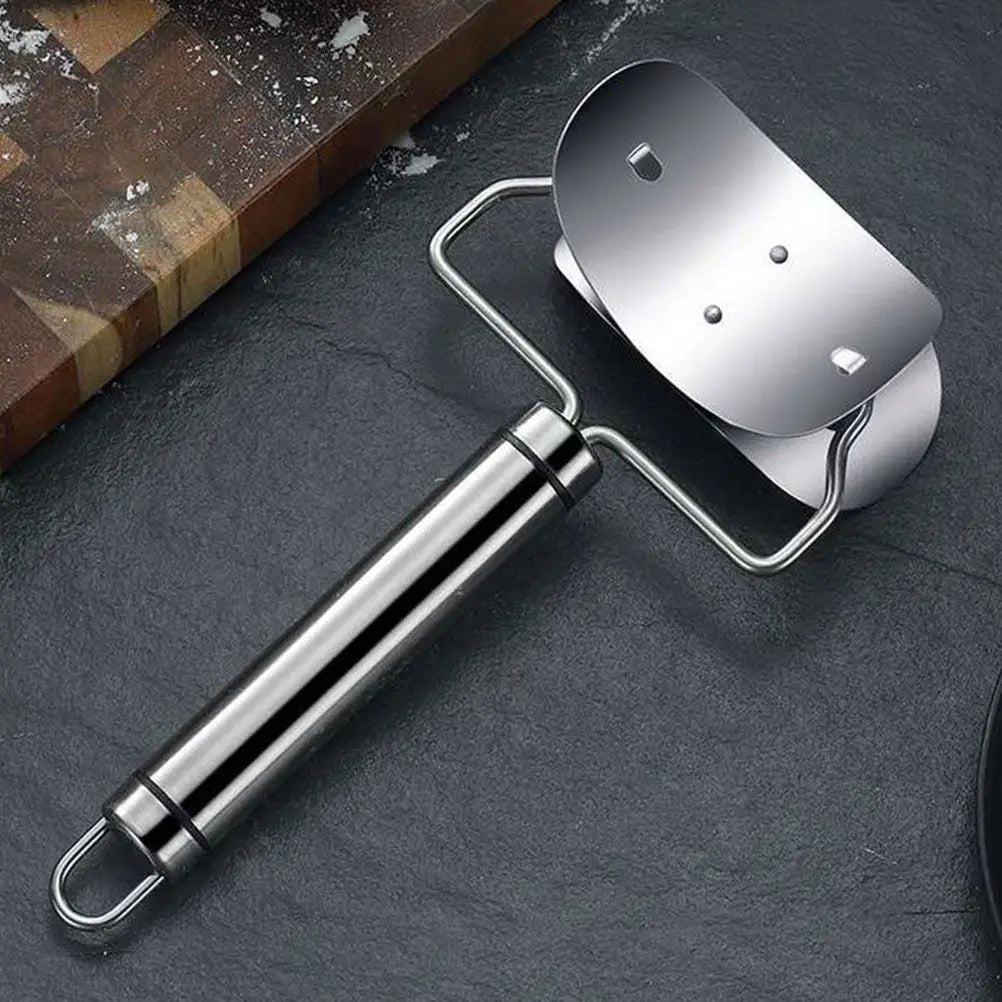 Dumpling Tool – Stainless Steel with Handle and Rolling Function for Easy Shaping of Dumplings and Pasta Sauce in the Kitchen