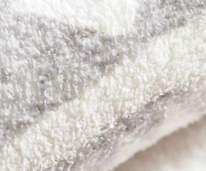 Plush Carpet – Soft, Irregular Shape, Simple Design for Living Room or Bedroom