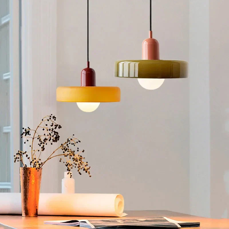 Glass Pendant Lamp – Elegant Flowerpot Style for Atmospheric Lighting in the Dining Room or Bedroom