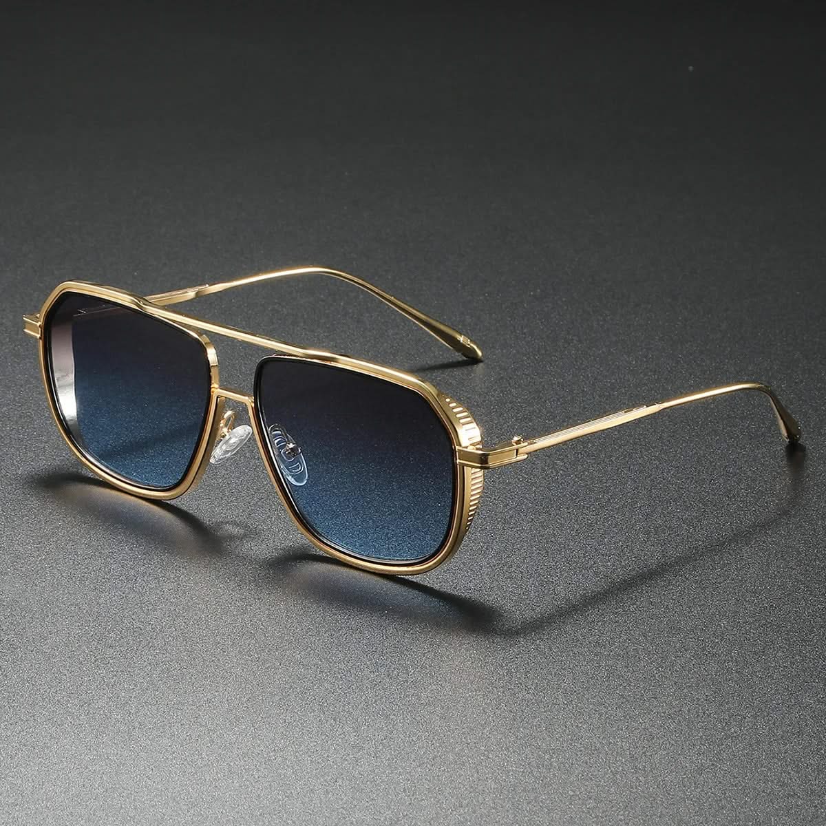 Aviator Solbriller i Poleret Metal med UV-beskyttelse