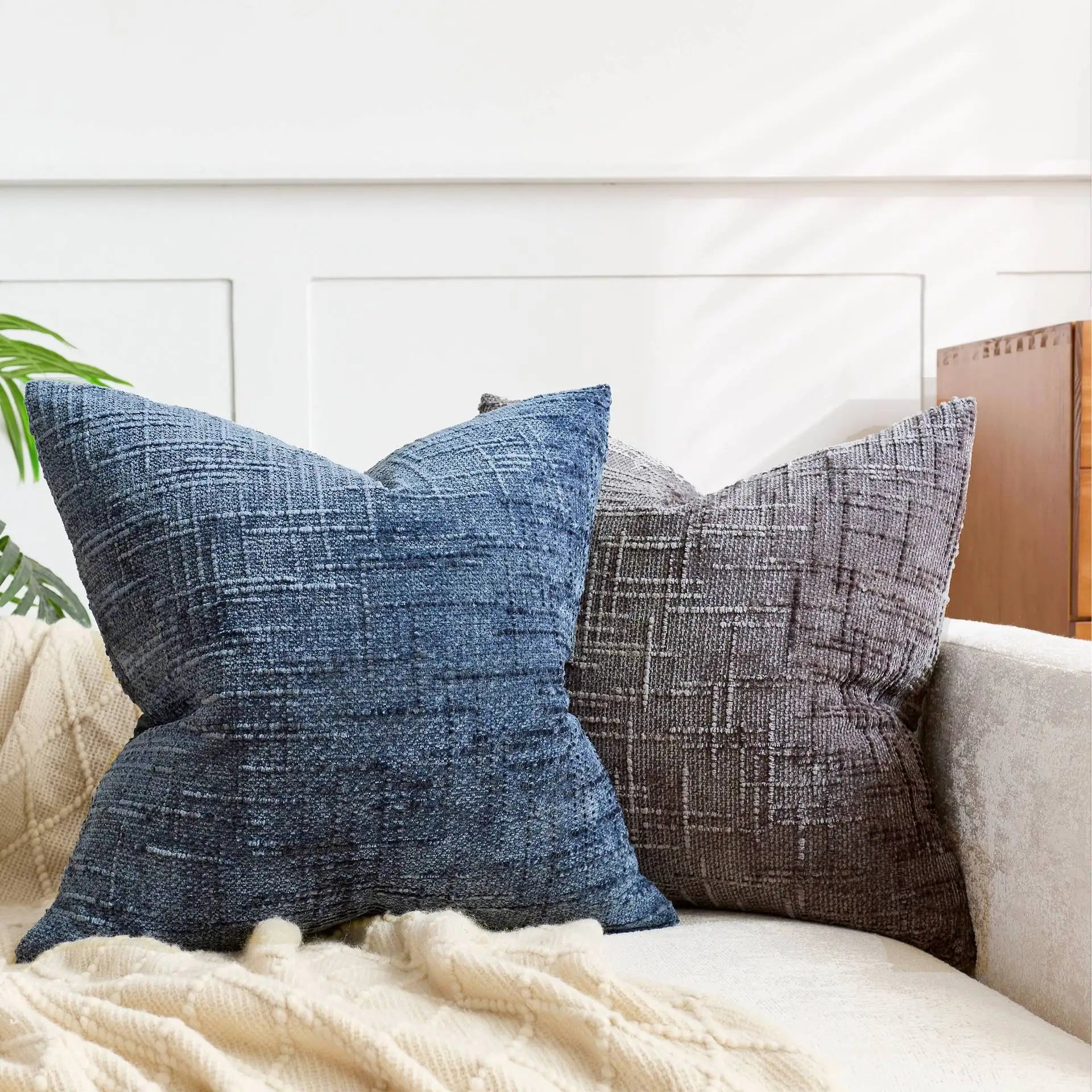 Chenille Pyntepudeovertræk – Beige, Elegant Design til Sofa eller Soveværelse, Fås i Forskellige Størrelser