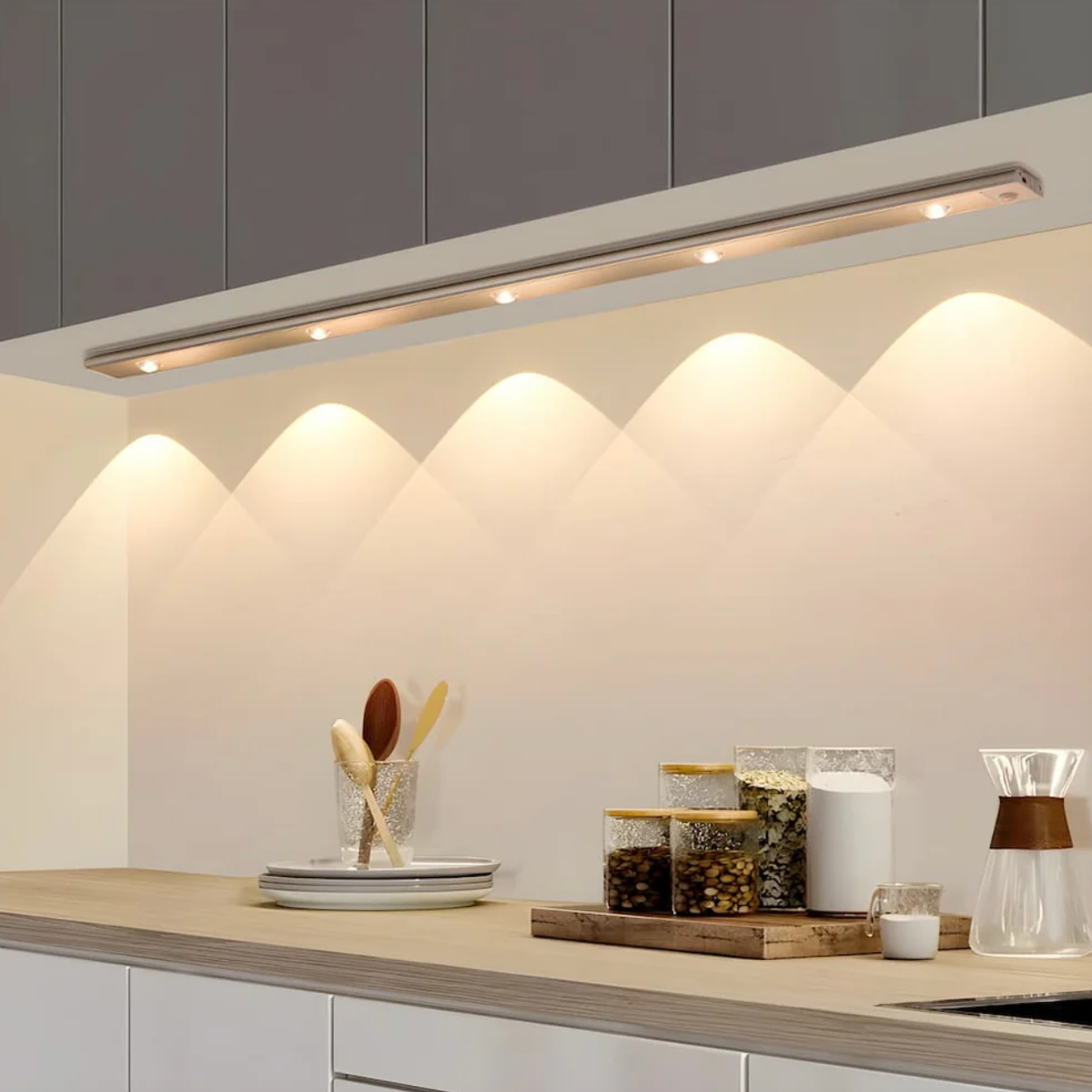 LED wall lamp with motion sensor – white, dimmable design for hallway, staircase, or bedroom