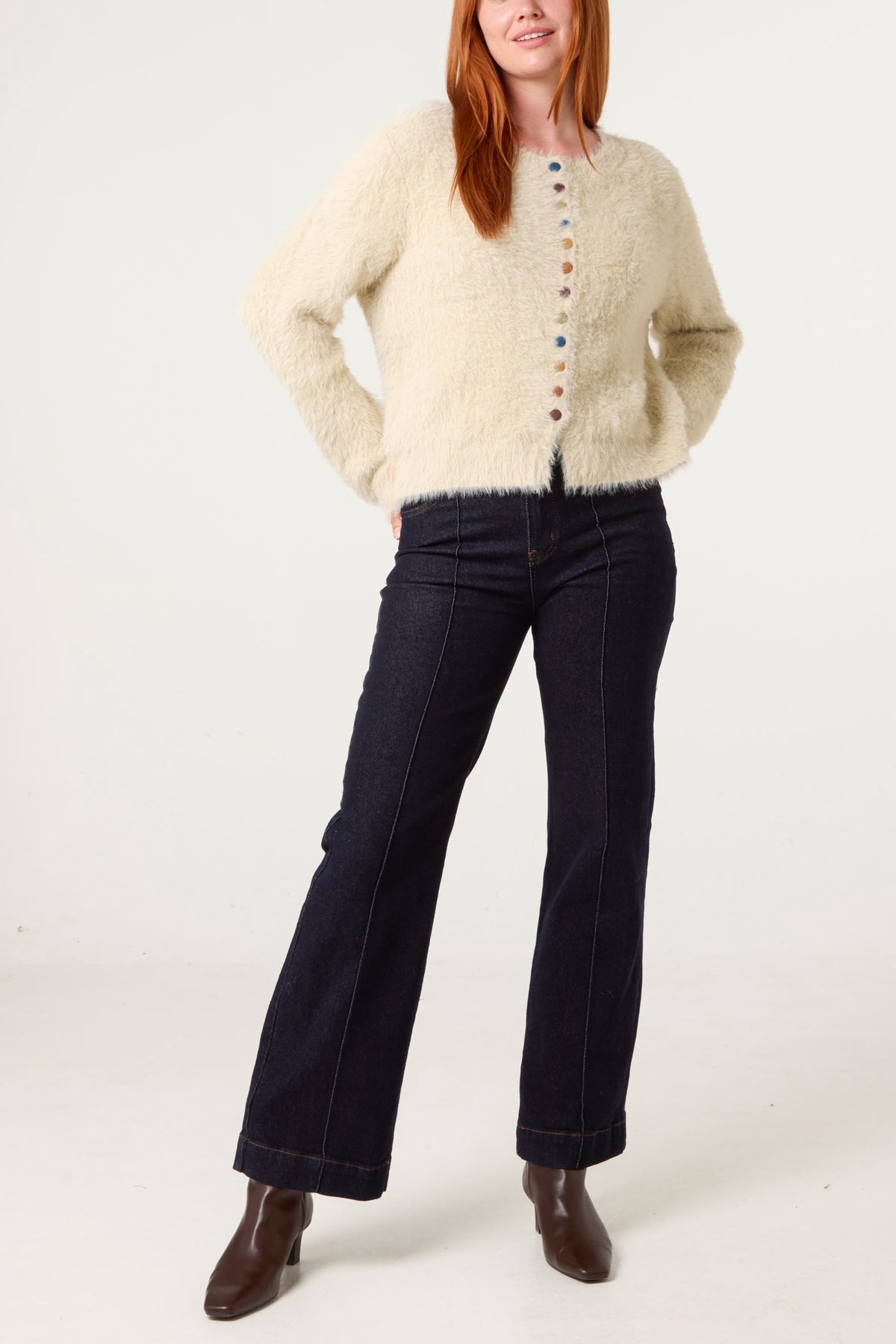 Dame Cardigan med Farverige Knapper i Beige