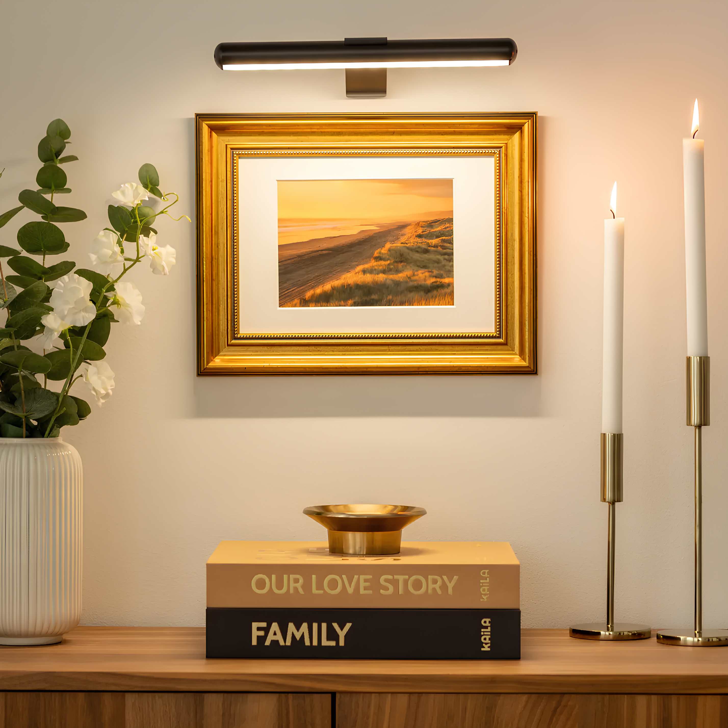 Wireless Wall Lamp – Aluminum, Modern Design with Dimmable Lighting for Artwork and Decor