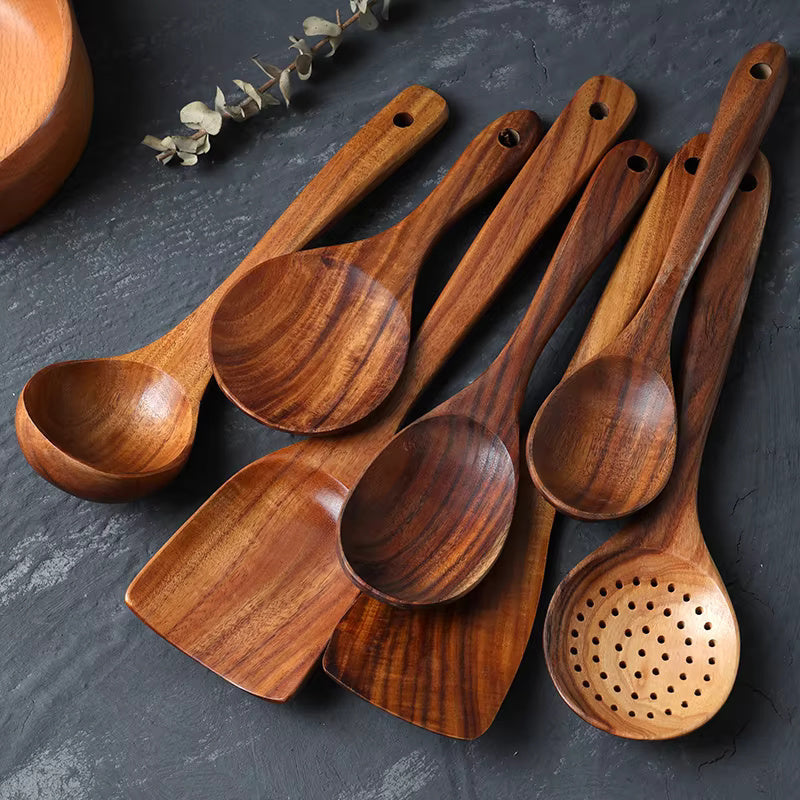Wooden Kitchen Utensil Set – Teak Wood, Durable and Chemical-Free for the Kitchen or Food Lovers