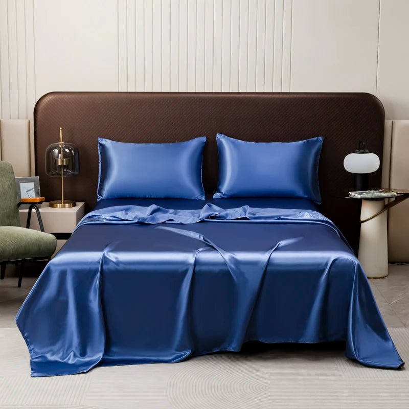 Satin Layer Set – Lightweight, Cooling Satin in Soft Blue for Comfortable Sleep in the Bedroom