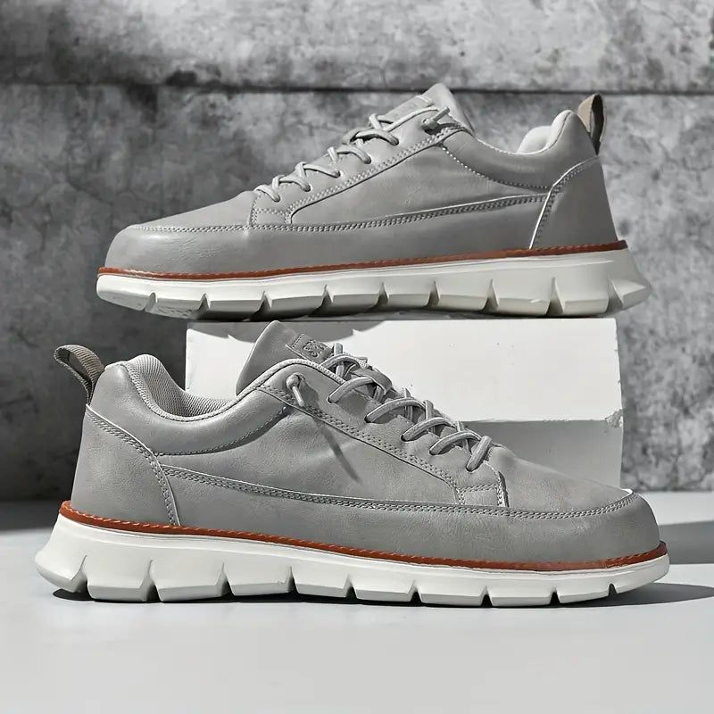 Herre Sneakers i Ægte Læder – Ortopædisk Indlægssål