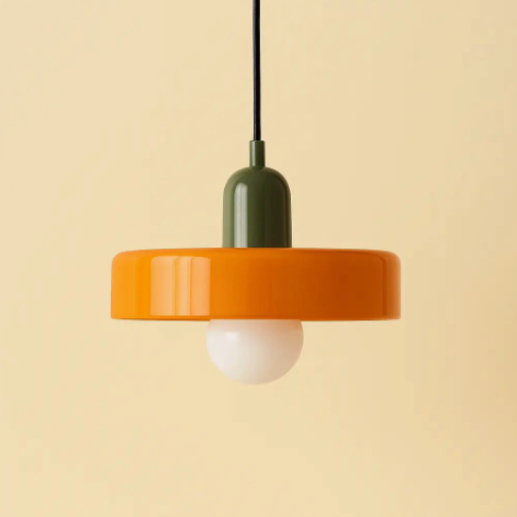 Lampa wisząca – nowoczesna lampa designerska z kolorowego żelaza do jadalni, kuchni lub salonu.