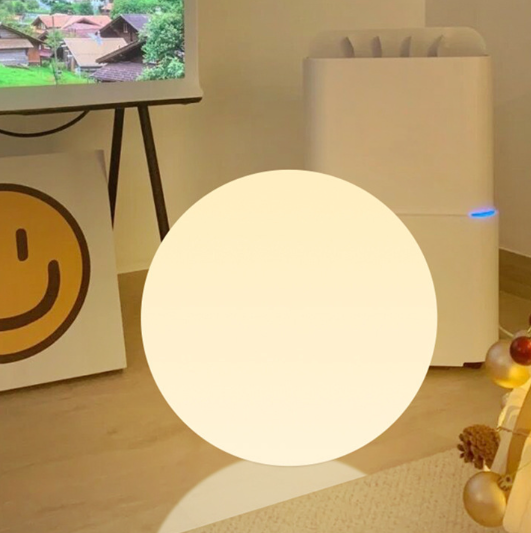 Trådløs LED Bordlampe med 16 Lysfarver
