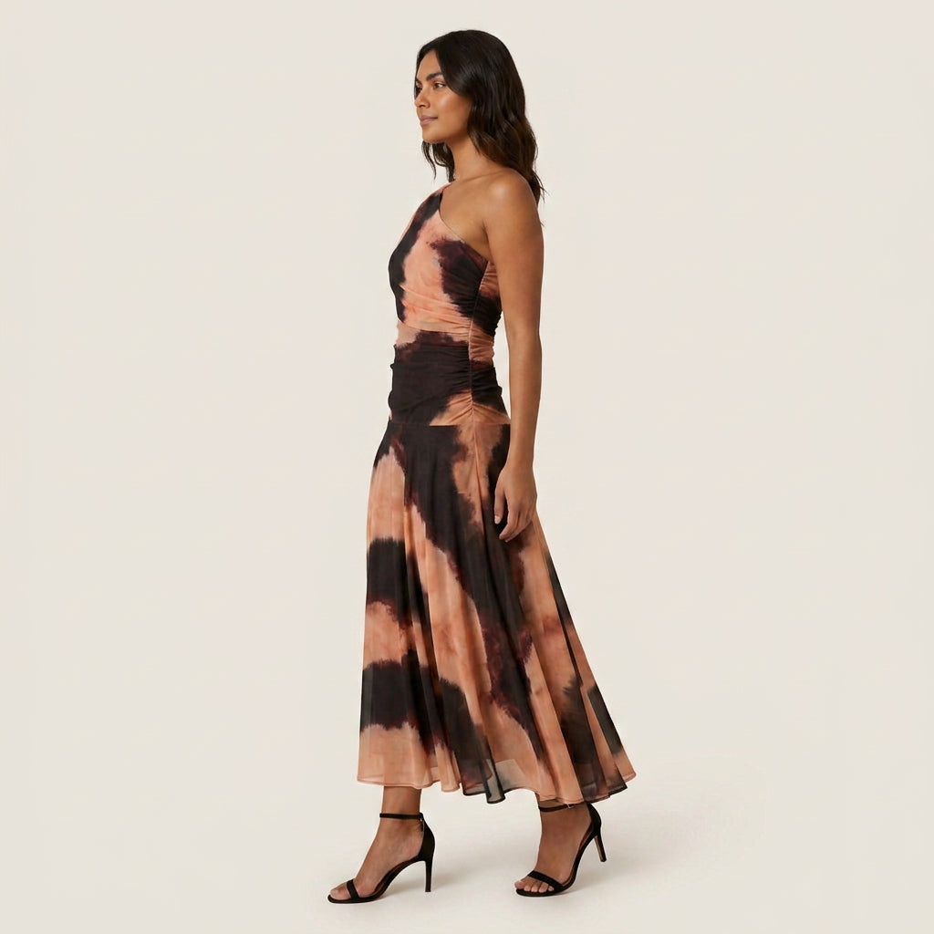 Dame Midikjole med Asymmetrisk Skuldersnit i Chiffon-look
