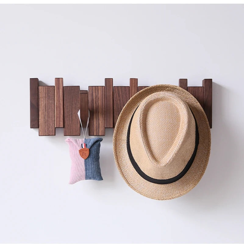 Coat rack – Clover-shaped in brown for hallway, living room, or bedroom