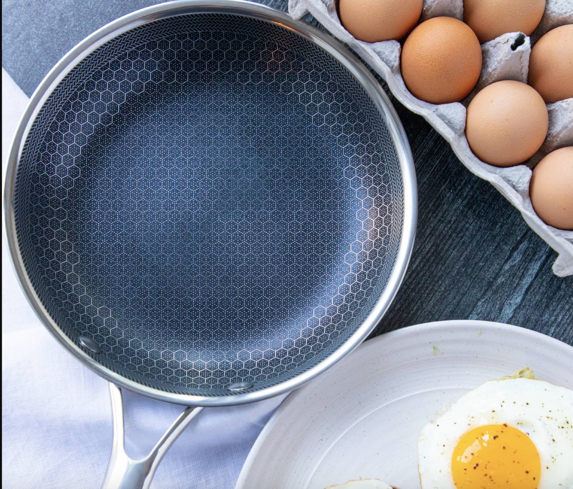 RVS Frying Pan – Non-Stick, Ergonomic Design for Easy Cooking in the Kitchen
