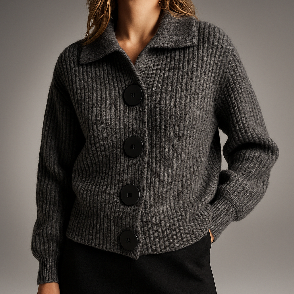 Dame Oversize Cardigan med Store Knapper - Ribstrikket