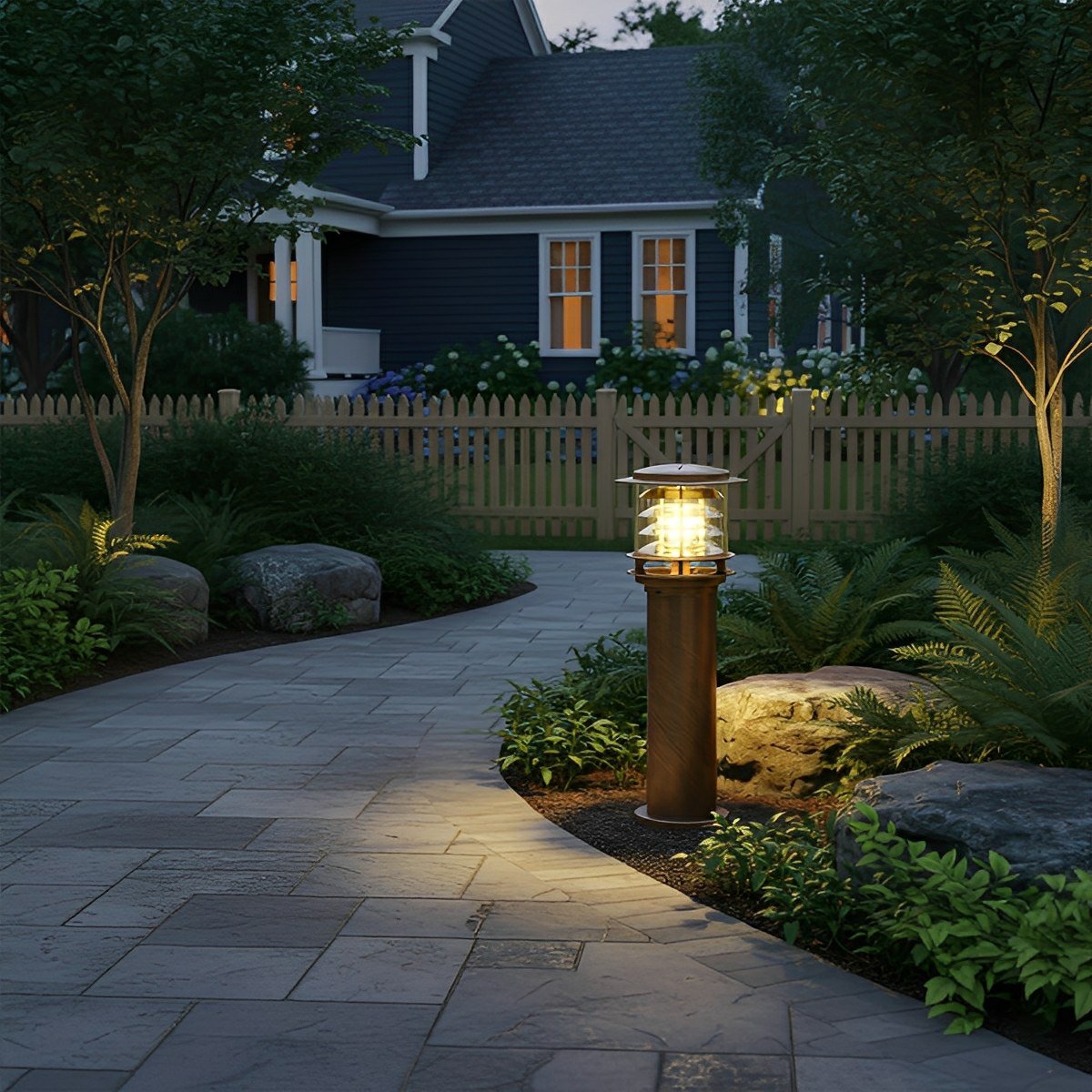 Modern Outdoor Lamp – Black or Bronze, Waterproof and Energy-Efficient for the Garden or Patio