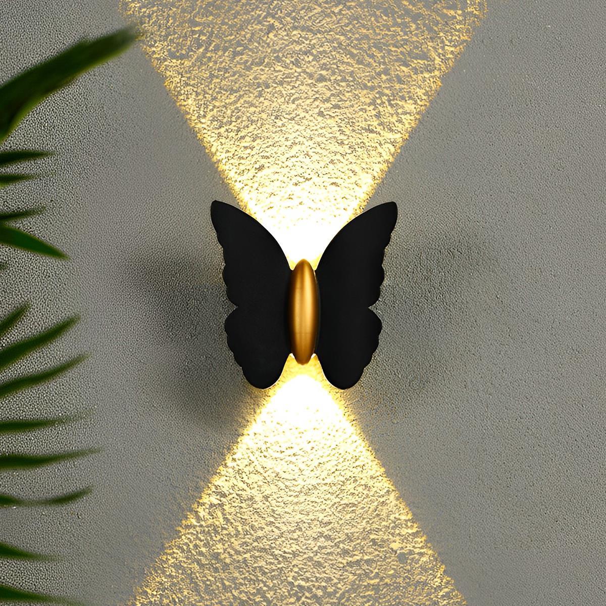 Outdoor Wall Sconce – Aluminum, Minimalist Design in Black or White for the Garden or Patio Lighting