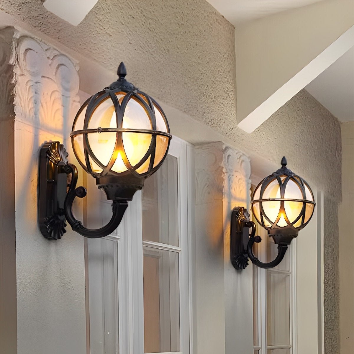 Wall Lamp – Black and Bronze, Retro Aluminum for the Garden, Porch, or Outdoor Wall